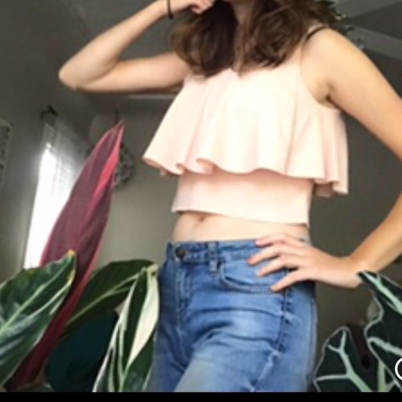 Zara pink flowy crop top - Picture 3 of 4